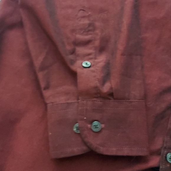 3/$25 Van Heusen. Youth 14/16. Maroon - Picture 2 of 4